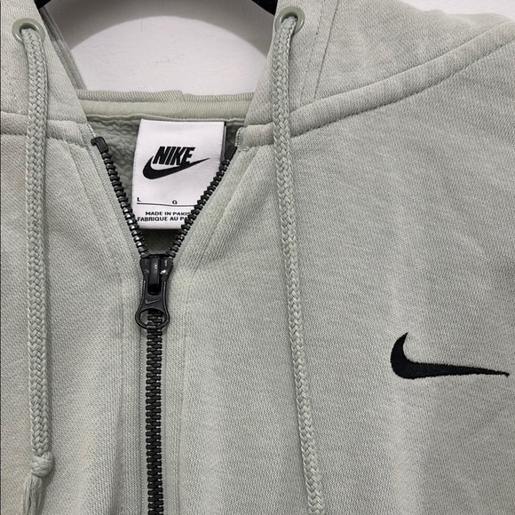 Nike Gray Zip-Up Hoodie - Picture 3 of 4
